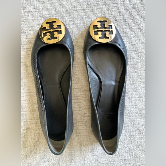 Tory Burch Shoes - Tory Burch Black Gold Flats